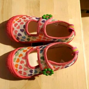 Good condition toddler water shoe